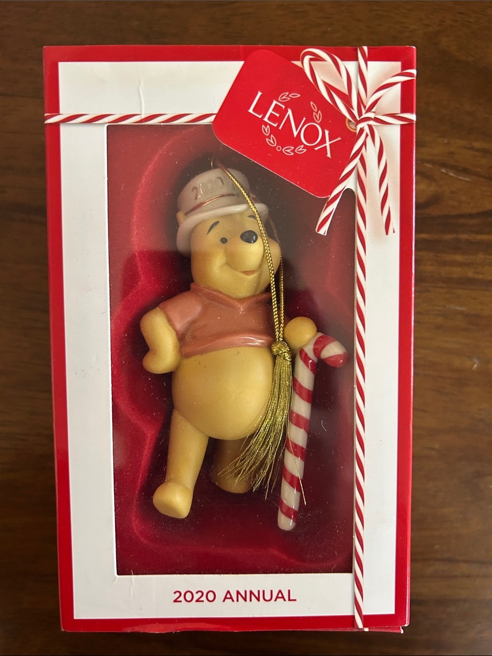 LENOX WINNIE THE POOH 2020 ornament